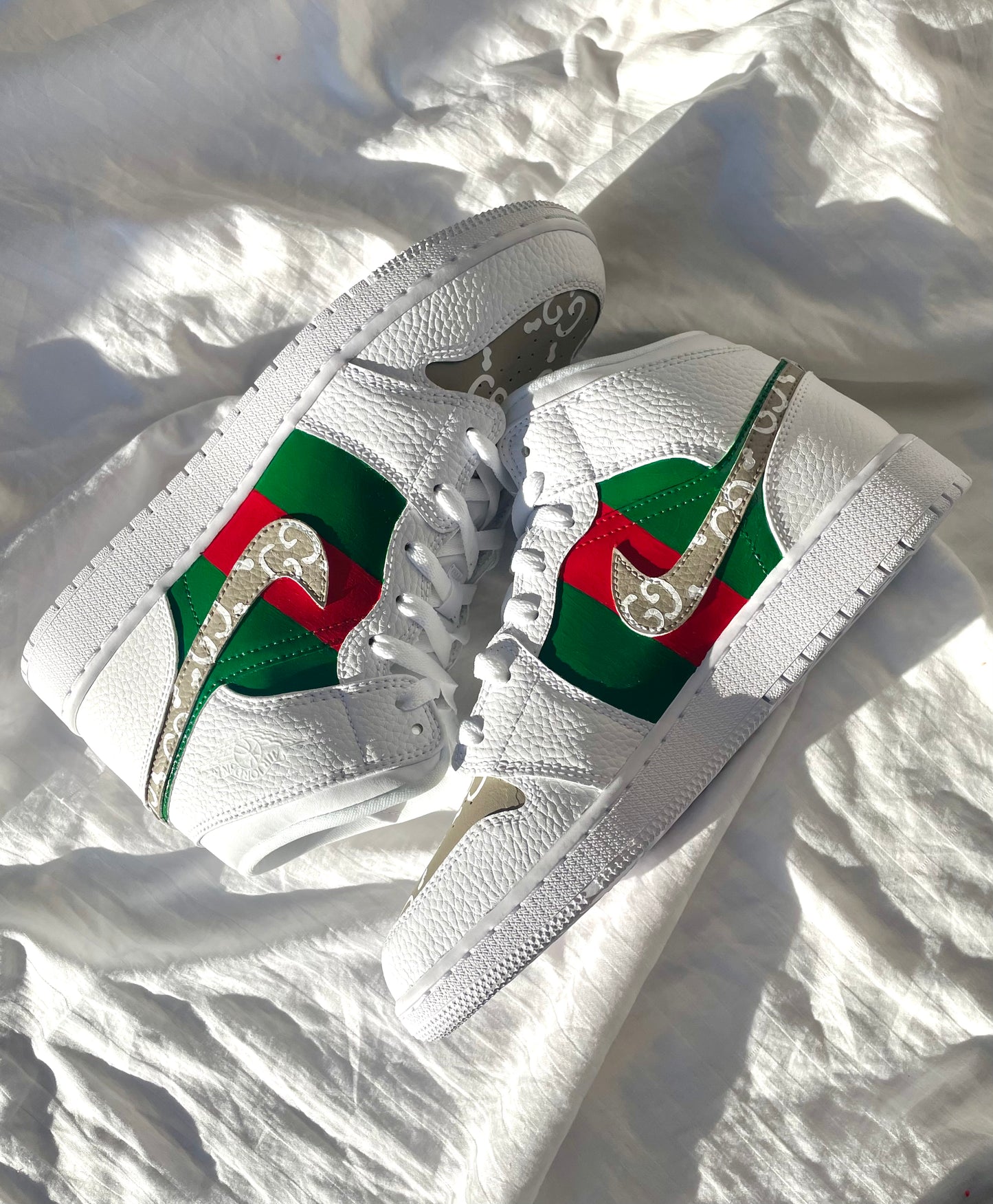 Gucci - Jordan 1 Mid