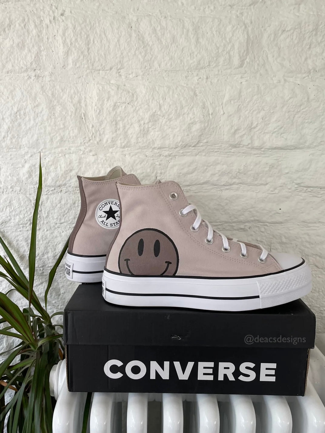 Smiley - Converse Highs Platform