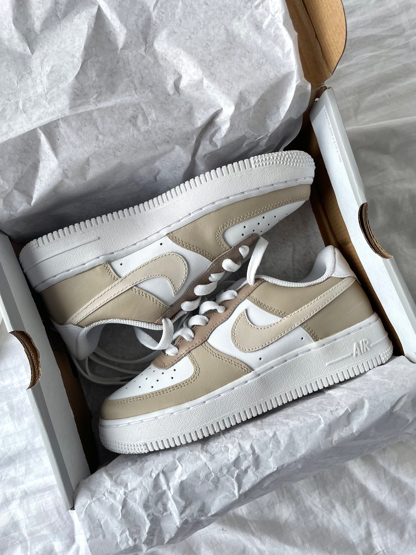 Nude - Nike Air Force 1