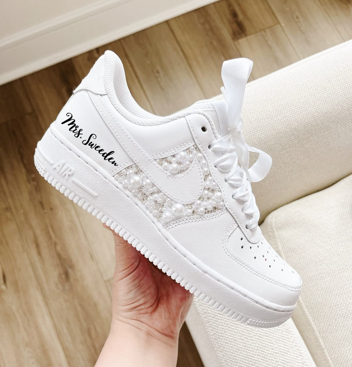 Mrs. Moment - Air Force 1 Custom